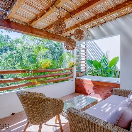 Beautiful Villa With Private Jacuzzi In Aldea Zama